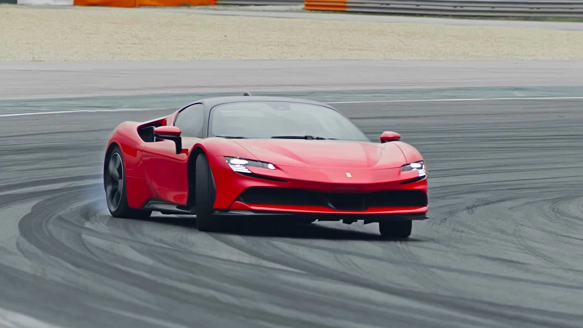 2020 Ferrari SF90 Stradale Front Three-Quarter Wallpapers #46 of 70