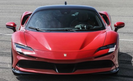 2020 Ferrari SF90 Stradale Front Wallpapers 450x275 (21)