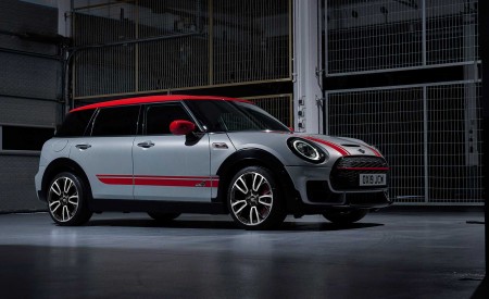 2020 MINI Clubman John Cooper Works Front Three-Quarter Wallpapers 450x275 (26)