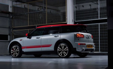 2020 MINI Clubman John Cooper Works Rear Three-Quarter Wallpapers 450x275 (23)