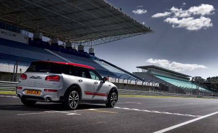 2020 MINI Clubman John Cooper Works Rear Three-Quarter Wallpapers 450x275 (8)