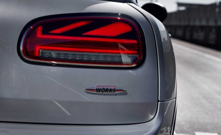 2020 MINI Clubman John Cooper Works Tail Light Wallpapers 450x275 (35)