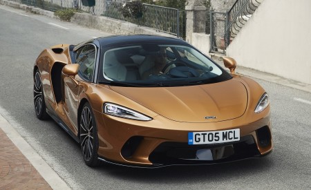 2020 McLaren GT (Color: Burnished Copper) Front Three-Quarter Wallpapers 450x275 (48)