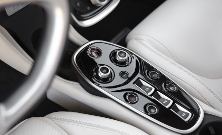 2020 McLaren GT (Color: Burnished Copper) Interior Detail Wallpapers 450x275 (60)