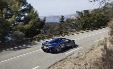 2020 McLaren GT (Color: Namaka Blue) Rear Three-Quarter Wallpapers 450x275 (9)