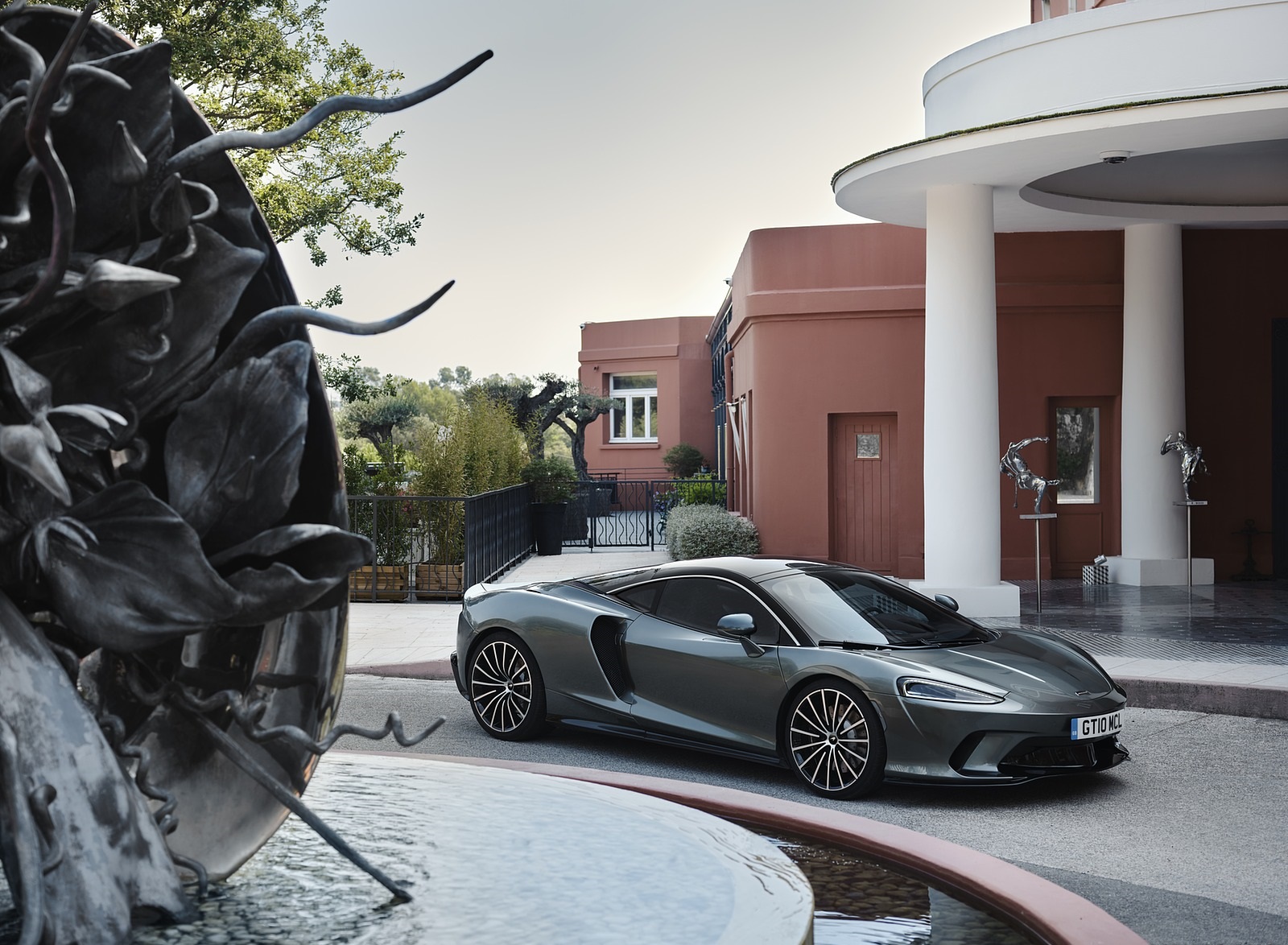 2020 McLaren GT (Color: Viridian) Front Three-Quarter Wallpapers #67 of 117