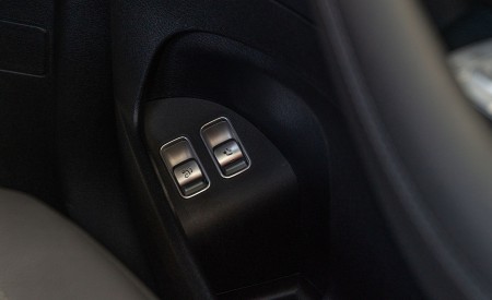 2020 Mercedes-Benz GLE 300d (UK-Spec) Interior Detail Wallpapers 450x275 (43)