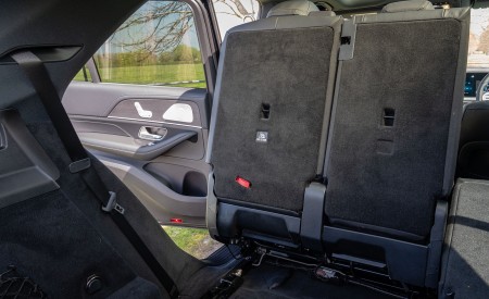 2020 Mercedes-Benz GLE 300d (UK-Spec) Interior Third Row Seats Wallpapers 450x275 (50)