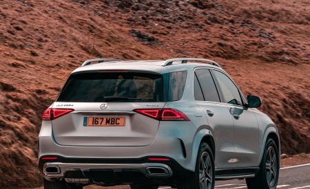 2020 Mercedes-Benz GLE 300d (UK-Spec) Rear Wallpapers 450x275 (11)
