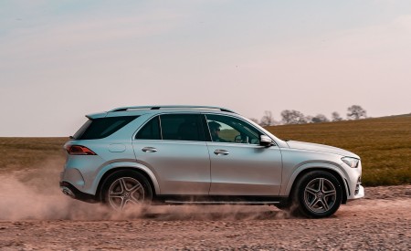 2020 Mercedes-Benz GLE 300d (UK-Spec) Side Wallpapers 450x275 (19)