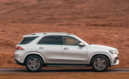 2020 Mercedes-Benz GLE 300d (UK-Spec) Side Wallpapers 450x275 (22)