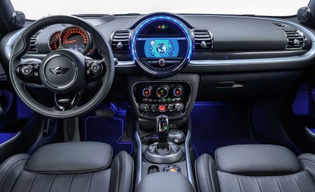 2020 Mini Clubman Interior Wallpapers 450x275 (41)
