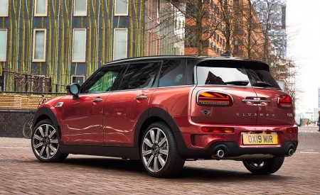 2020 Mini Clubman Rear Three-Quarter Wallpapers 450x275 (8)