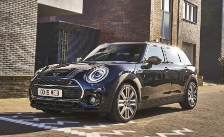 2020 Mini Clubman S Front Three-Quarter Wallpapers 450x275 (47)