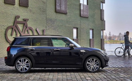 2020 Mini Clubman S Side Wallpapers 450x275 (63)