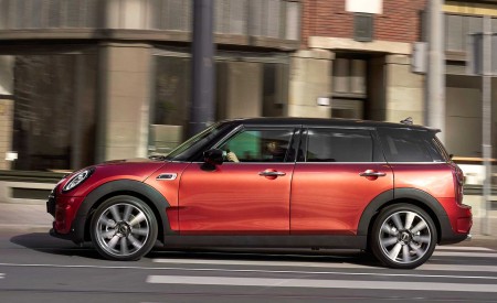 2020 Mini Clubman Side Wallpapers 450x275 (12)