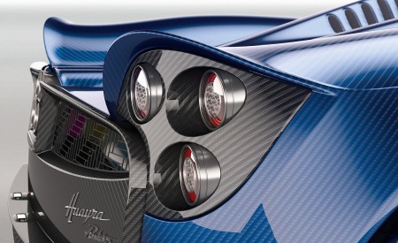 2018 Pagani Huayra Roadster Tail Light Wallpapers 450x275 (5)