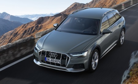 2020 Audi A6 allroad quattro (Color: Gavial Green) Front Three-Quarter Wallpapers 450x275 (62)