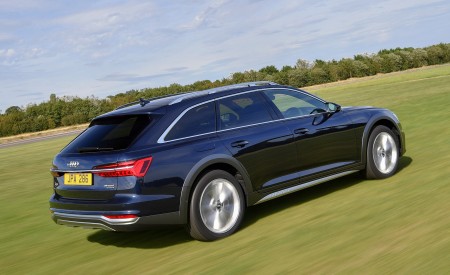 2020 Audi A6 allroad quattro (UK-Spec) Off-Road Wallpapers 450x275 (13)