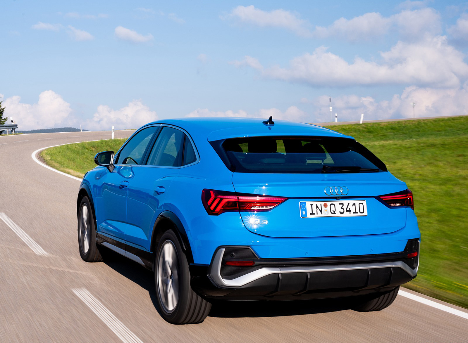 2020 Audi Q3 Sportback (Color: Turbo Blue) Rear Three-Quarter Wallpapers (2)