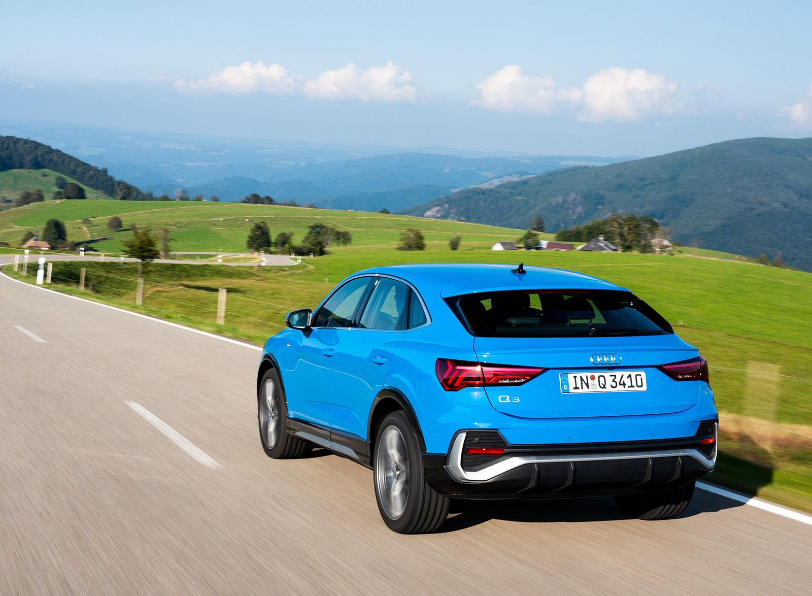 2020 Audi Q3 Sportback (Color: Turbo Blue) Rear Three-Quarter Wallpapers (3)