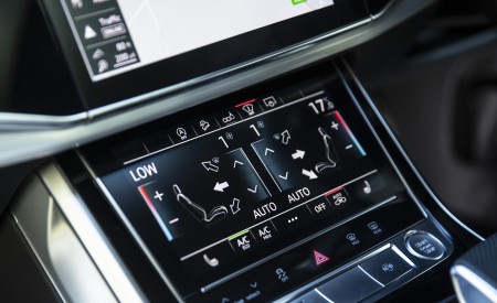 2020 Audi Q7 (UK-Spec) Central Console Wallpapers 450x275 (50)