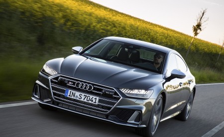 2020 Audi S7 Sportback TDI (Color: Daytona Grey) Front Three-Quarter Wallpapers  450x275 (30)