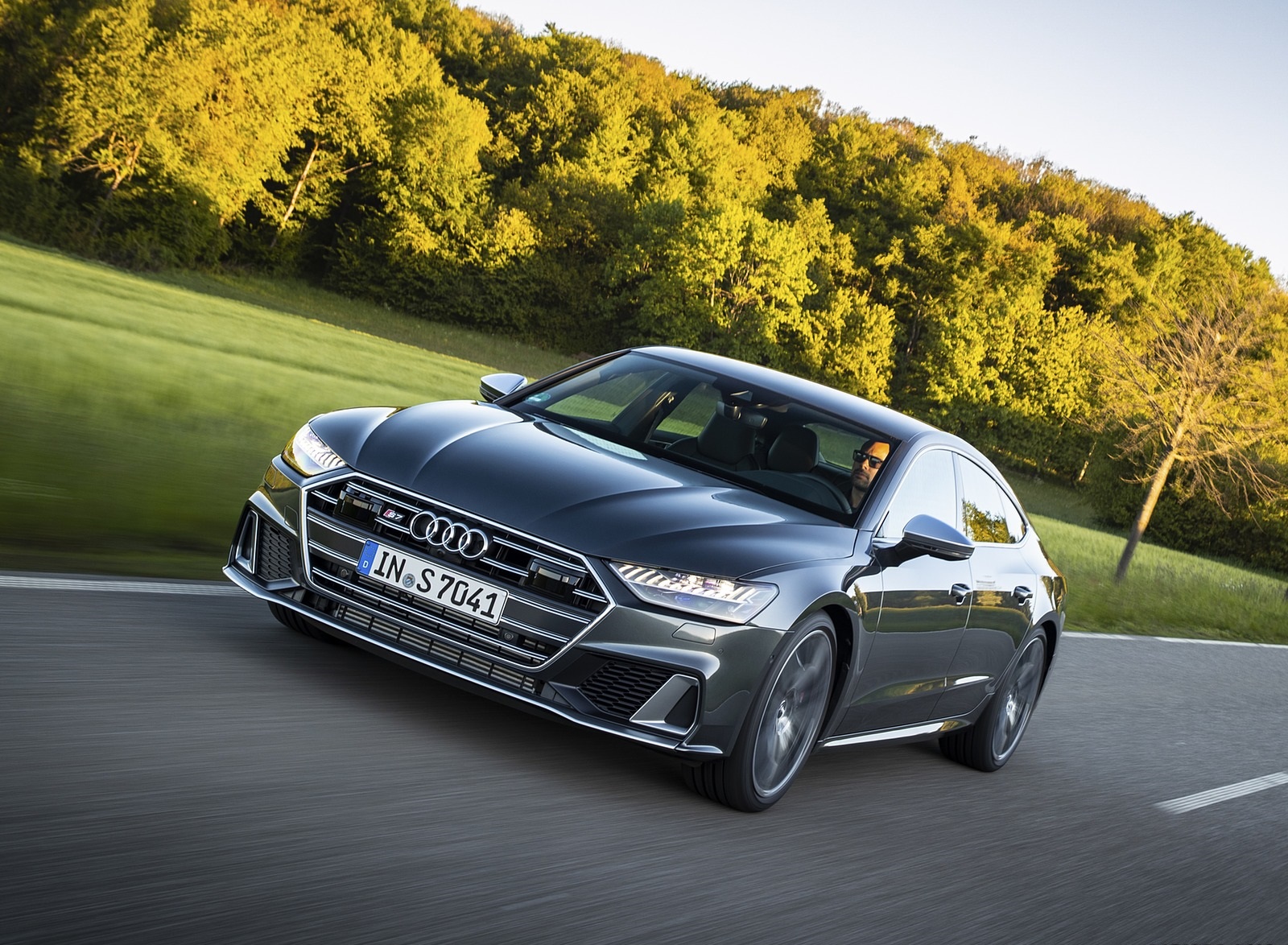 2020 Audi S7 Sportback TDI (Color: Daytona Grey) Front Three-Quarter Wallpapers  #31 of 88
