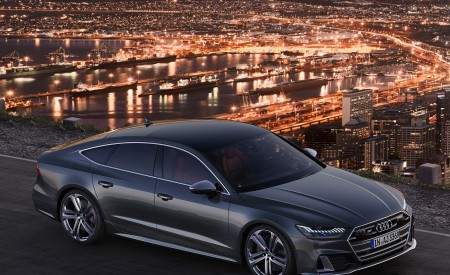 2020 Audi S7 Sportback TDI (Color: Daytona Grey) Front Three-Quarter Wallpapers 450x275 (65)