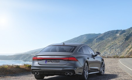 2020 Audi S7 Sportback TDI (Color: Daytona Grey) Rear Wallpapers 450x275 (59)