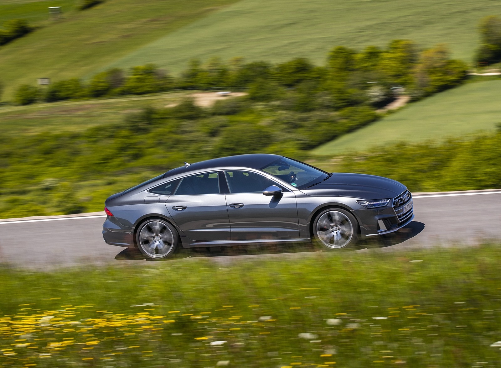 2020 Audi S7 Sportback TDI (Color: Daytona Grey) Side Wallpapers  #44 of 88