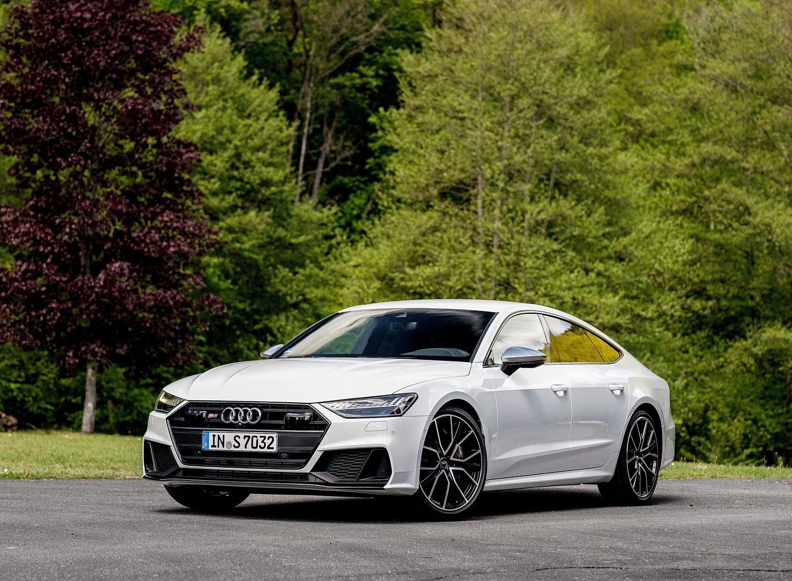2020 Audi S7 Sportback TDI (Color: Glacier White) Front Three-Quarter Wallpapers  #15 of 88
