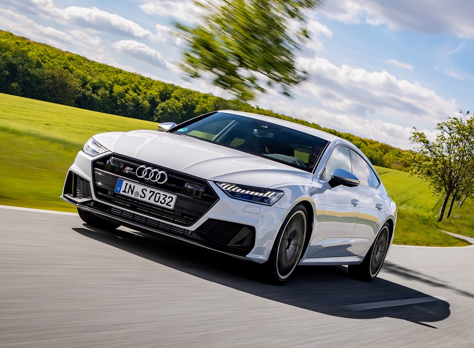 2020 Audi S7 Sportback TDI (Color: Glacier White) Front Wallpapers  #7 of 88