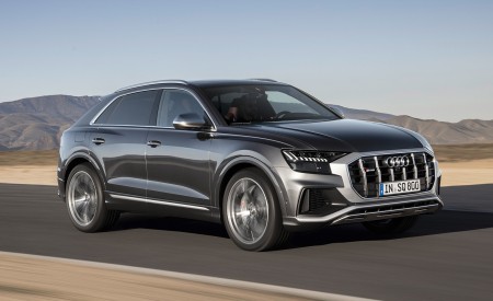2020 Audi SQ8 TDI (Color: Daytona Gray) Front Three-Quarter Wallpapers 450x275 (10)