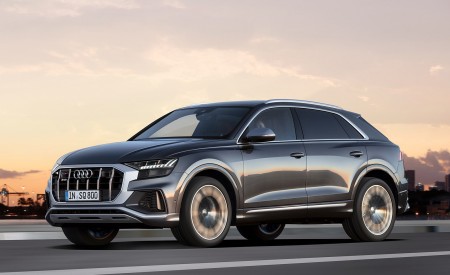 2020 Audi SQ8 TDI (Color: Daytona Gray) Front Three-Quarter Wallpapers 450x275 (11)