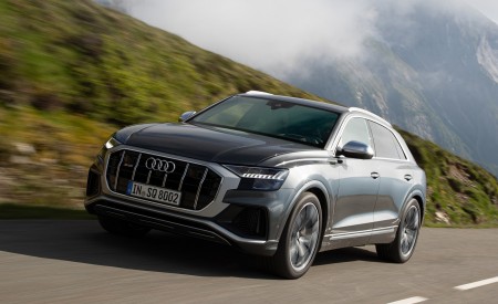 2020 Audi SQ8 TDI (Color: Daytona Gray) Front Three-Quarter Wallpapers 450x275 (15)