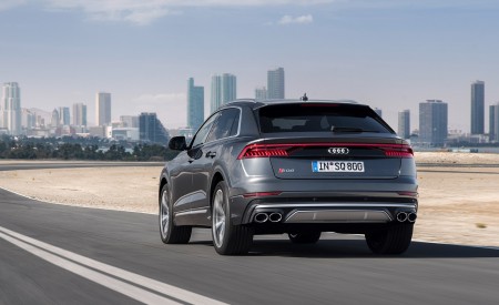 2020 Audi SQ8 TDI (Color: Daytona Gray) Rear Wallpapers 450x275 (14)