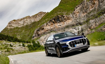 2020 Audi SQ8 TDI (Color: Navarra Blue) Front Wallpapers 450x275 (7)