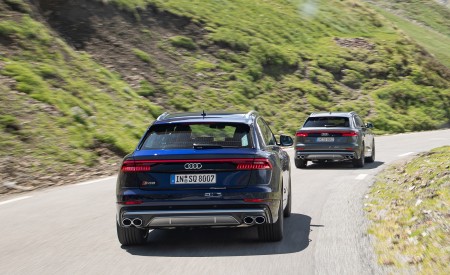 2020 Audi SQ8 TDI (Color: Navarra Blue) Rear Wallpapers 450x275 (9)