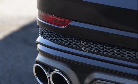 2020 Audi SQ8 TDI quattro (UK-Spec) Exhaust Wallpapers 450x275 (115)