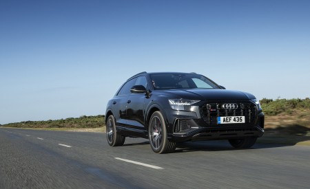 2020 Audi SQ8 TDI quattro (UK-Spec) Front Three-Quarter Wallpapers 450x275 (73)