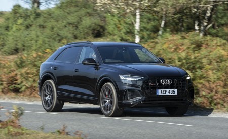 2020 Audi SQ8 TDI quattro (UK-Spec) Front Three-Quarter Wallpapers 450x275 (94)