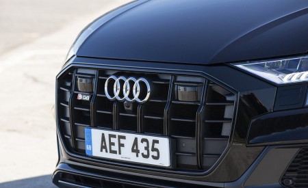 2020 Audi SQ8 TDI quattro (UK-Spec) Grille Wallpapers  450x275 (106)