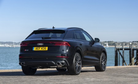 2020 Audi SQ8 TDI quattro (UK-Spec) Rear Three-Quarter Wallpapers  450x275 (103)