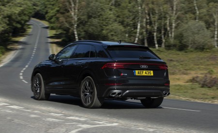 2020 Audi SQ8 TDI quattro (UK-Spec) Rear Three-Quarter Wallpapers 450x275 (96)
