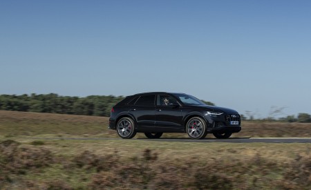 2020 Audi SQ8 TDI quattro (UK-Spec) Side Wallpapers 450x275 (85)