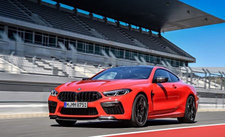 2020 BMW M8 Competition Coupe (Color: Fire Red) Front Three-Quarter Wallpapers 450x275 (39)
