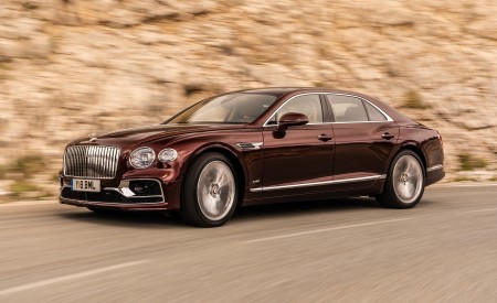 2020 Bentley Flying Spur (Color: Cricket Ball) Front Three-Quarter Wallpapers 450x275 (111)
