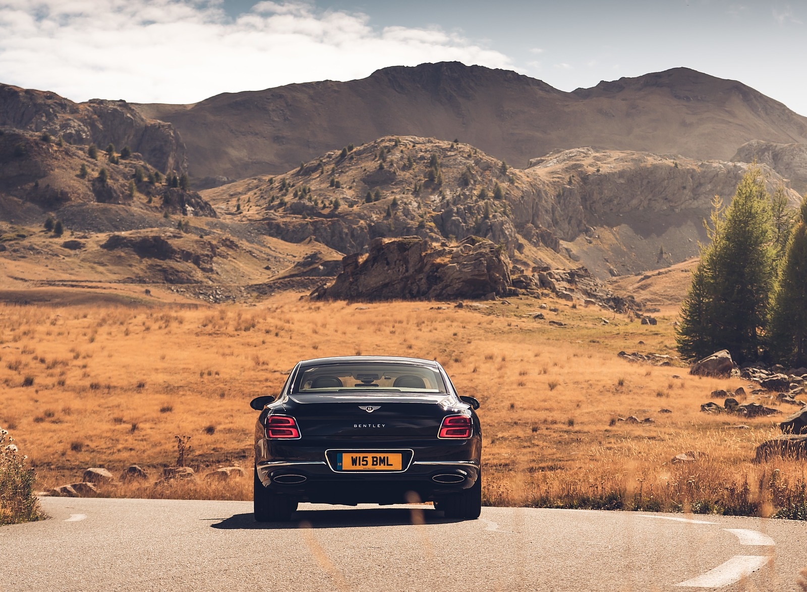 2020 Bentley Flying Spur (Color: Dark Sapphire) Rear Wallpapers (12)