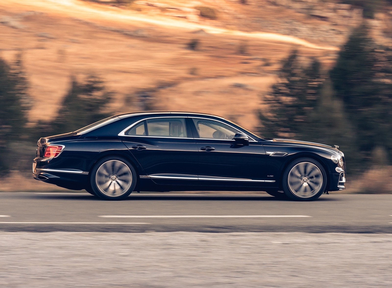 2020 Bentley Flying Spur (Color: Dark Sapphire) Side Wallpapers (8)